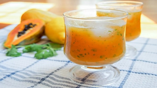 Papaya and Lemon Juice