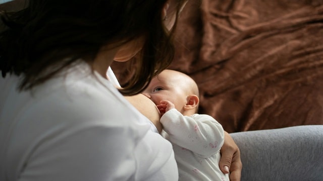 Tips for Breastfeeding Premature Babies